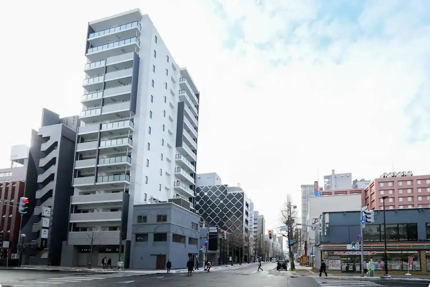 Mondomio Sapporo Minamisanjo Dori - Vacation Stay 16332 Apartment